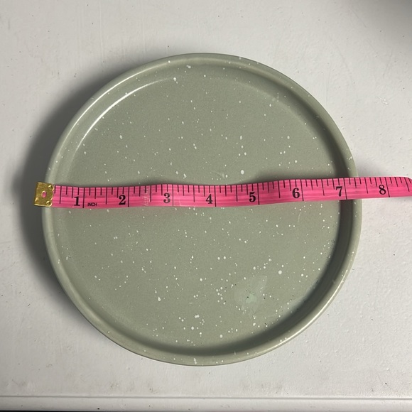 Sage green ceramic tray - Picture 7 of 7